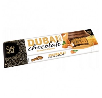 Czekolada Dubai Almond 70g Millano /24/